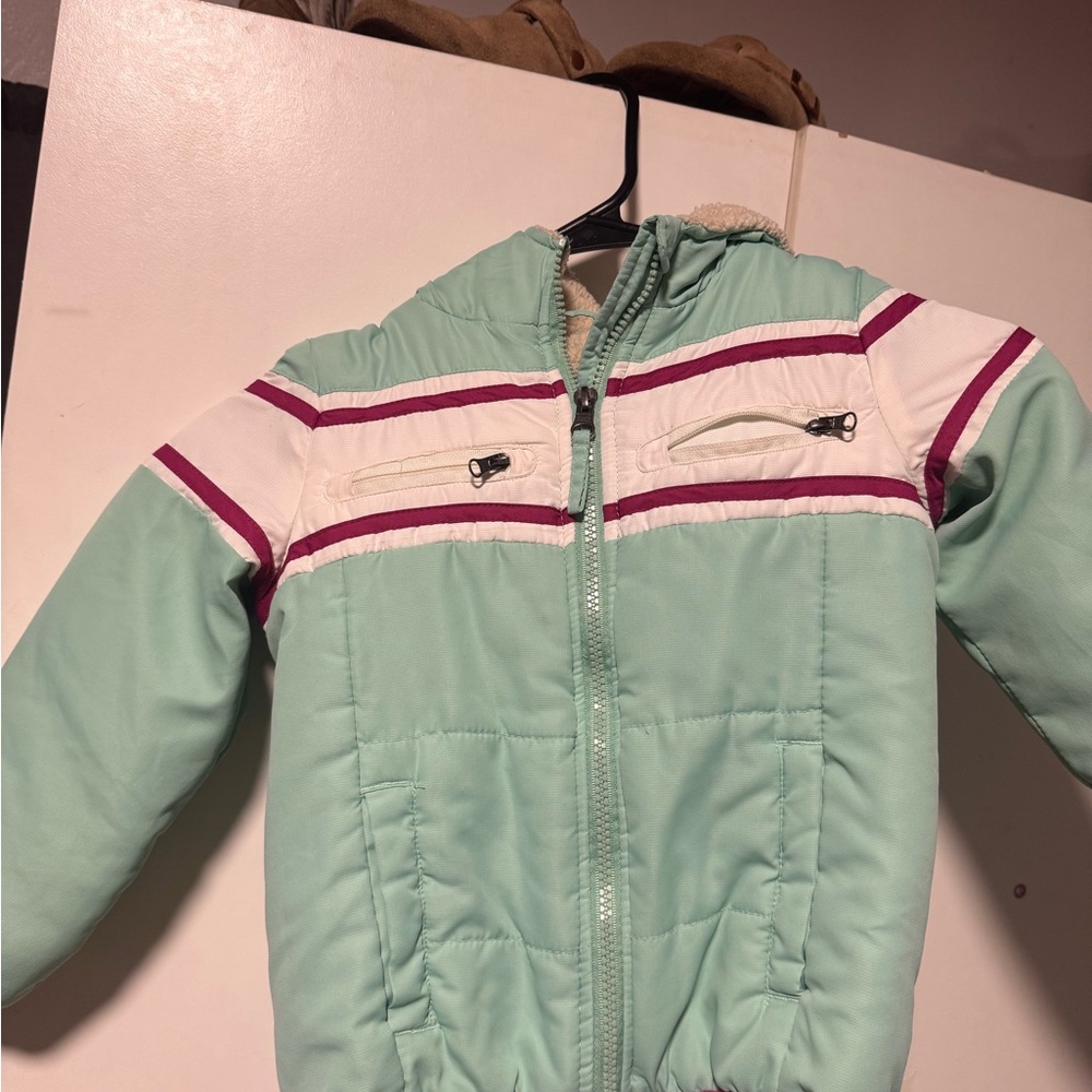 Bass Pro Shops Kids Aqua Jacket with Magenta Stripes